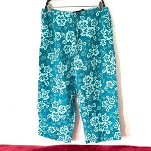 L.L. Bean Outdoor-Outfitter Aqua green floral drawstring cropped beach pants